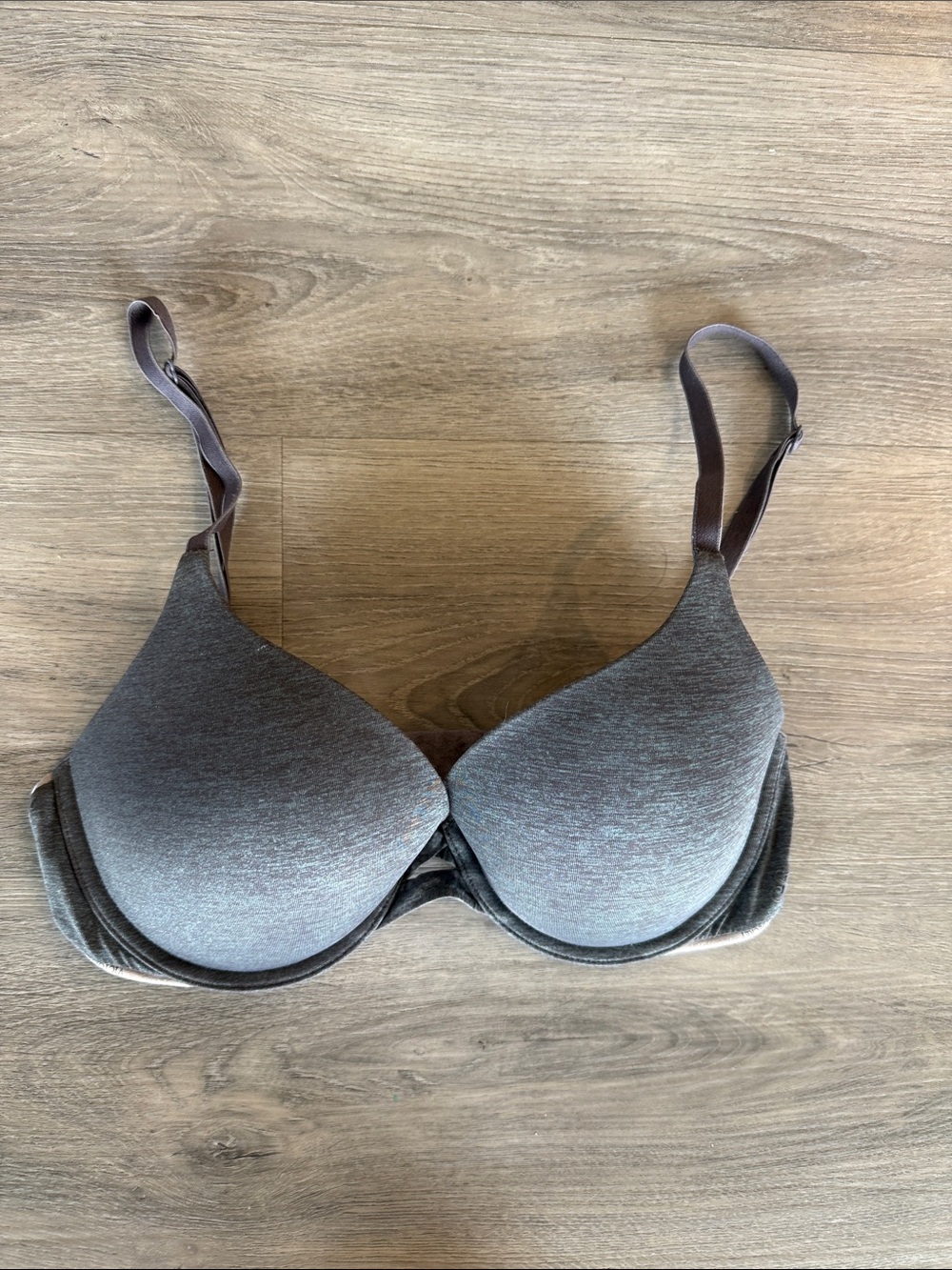 Victoria’s Secret perfect padded coverage bra size 32D